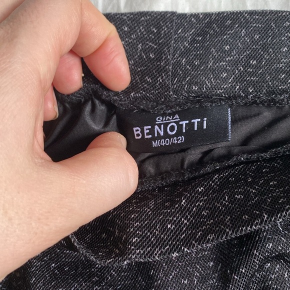 Elegant Black Skirt Gina Bennoti - Picture 3 of 5